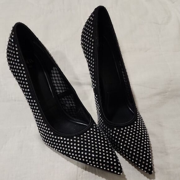 Zara Black and Silver Heels with Pointed Toe and Stiletto Heel - Picture 1 of 3
